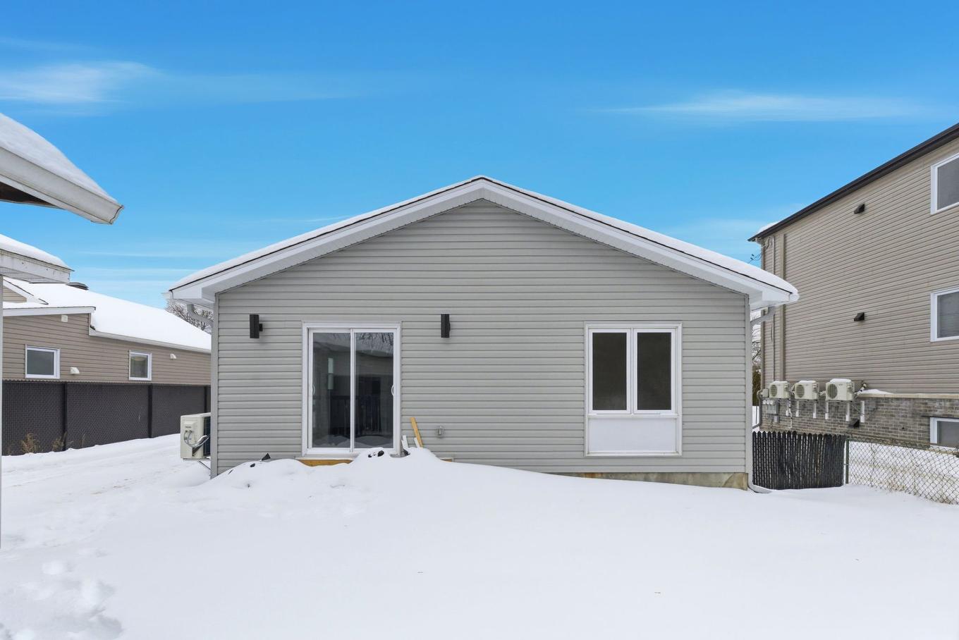 Back facade - 9 Rue Monette, Gatineau (Gatineau), QC - Outdoor With Exterior