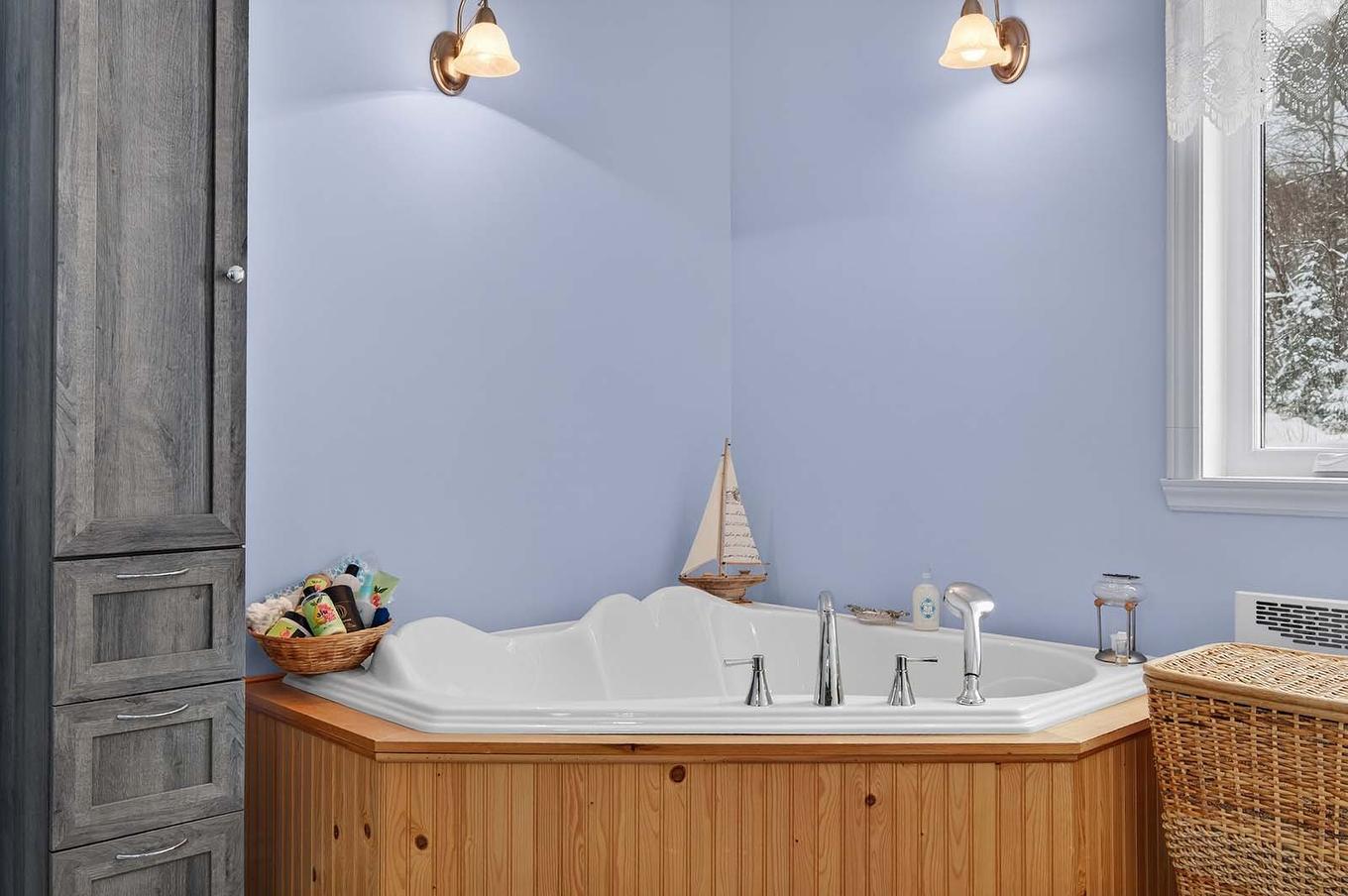 Bathroom - 221 Ch. Després, La Minerve, QC - Indoor Photo Showing Bathroom