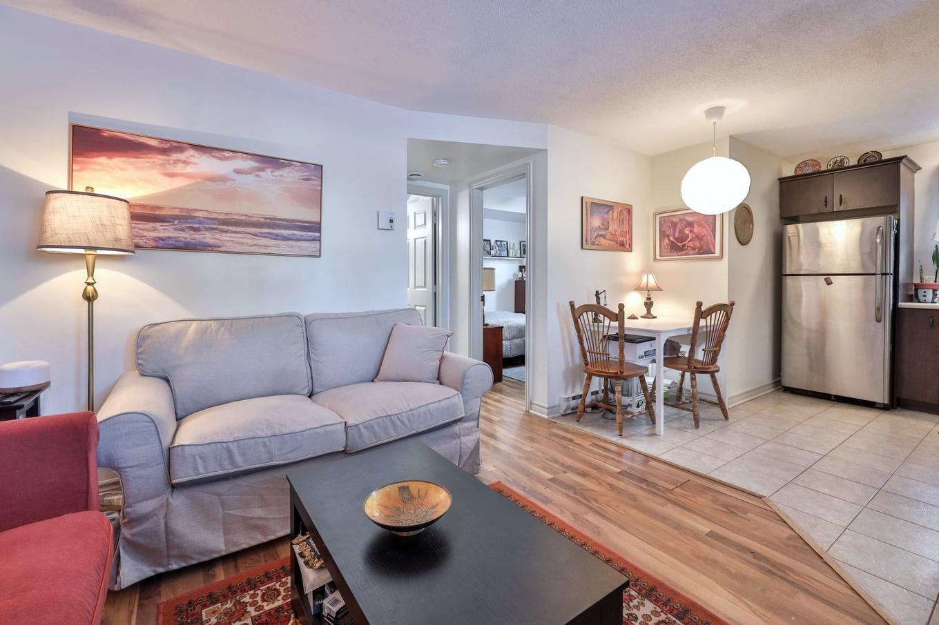 Living room - 2-876 Boul. Du Plateau, Gatineau (Aylmer), QC - Indoor Photo Showing Living Room