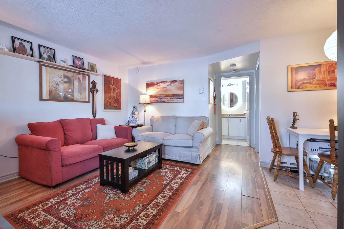 Living room - 2-876 Boul. Du Plateau, Gatineau (Aylmer), QC - Indoor Photo Showing Living Room