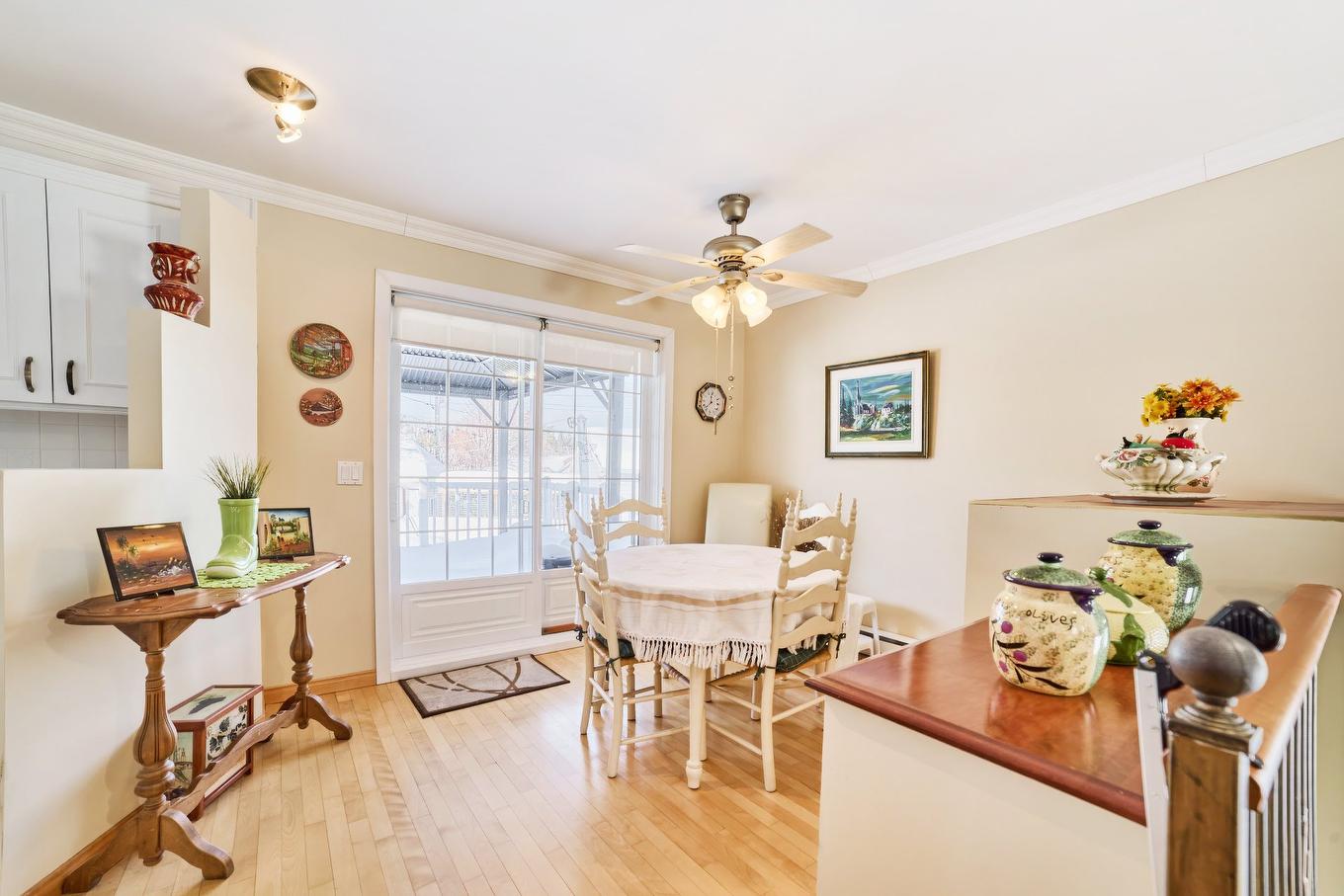 Dining room - 658 Rue Rabelais, Saguenay (Chicoutimi), QC - Indoor Photo Showing Dining Room