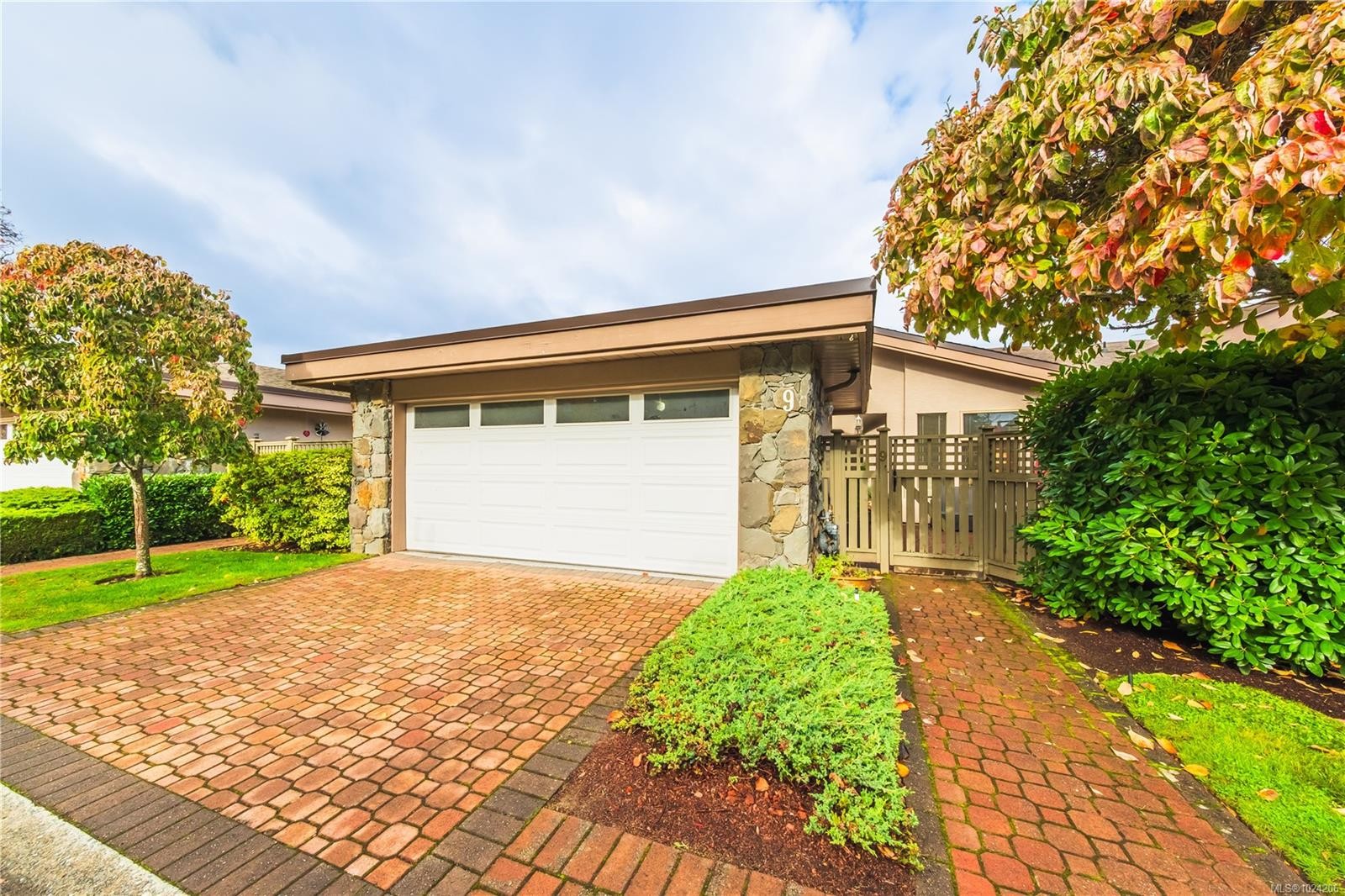 9-4991 Bella Vista Cres, Nanaimo, BC