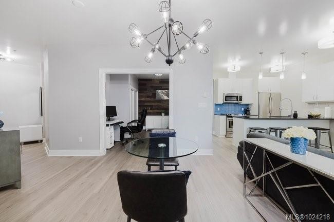 201-606 Speed Ave, Victoria, BC - Indoor