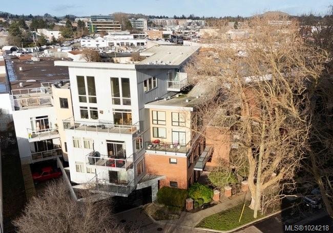 201-606 Speed Ave, Victoria, BC - Outdoor With View