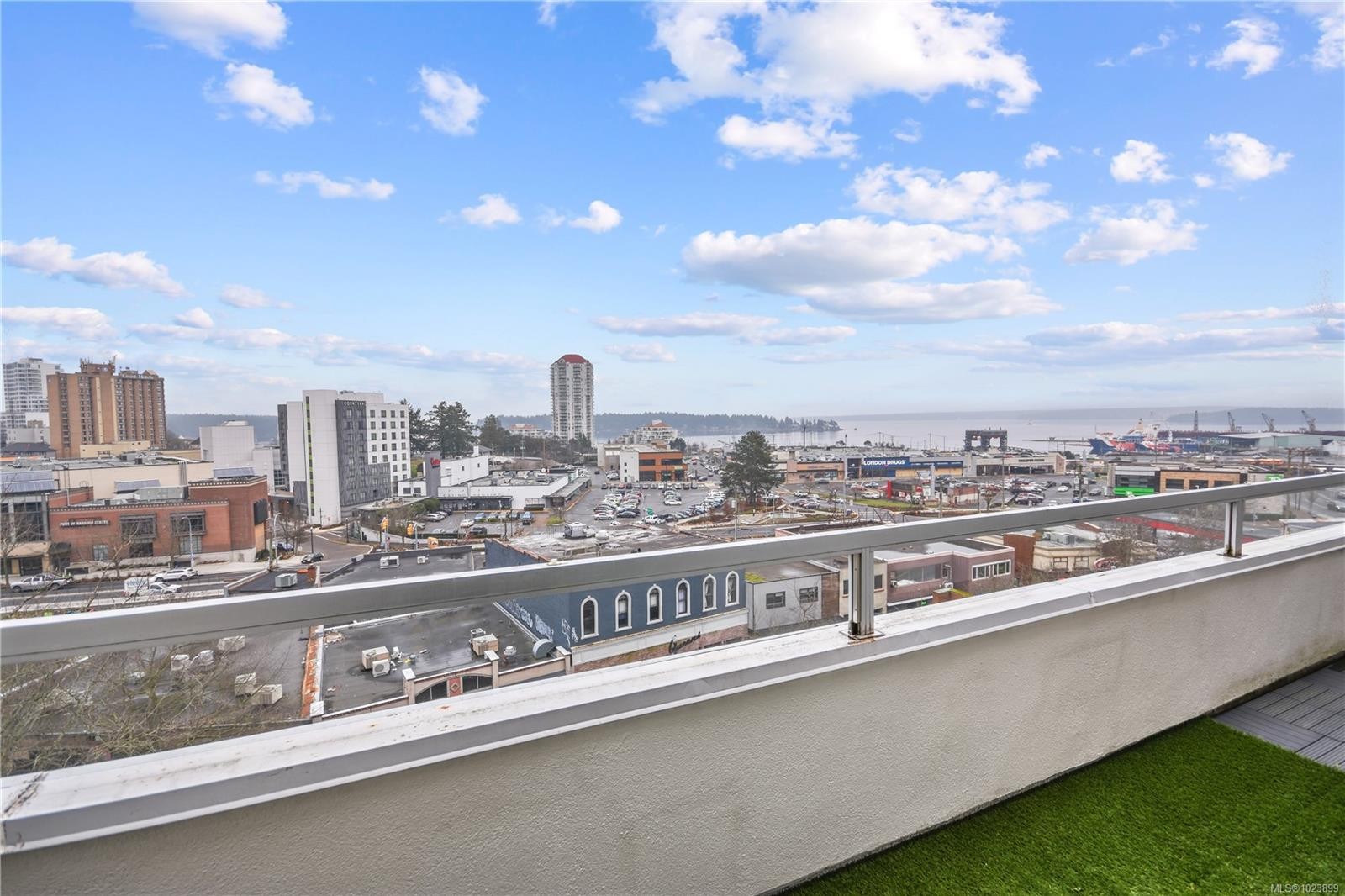 309-30 Cavan St, Nanaimo, BC - Outdoor With View