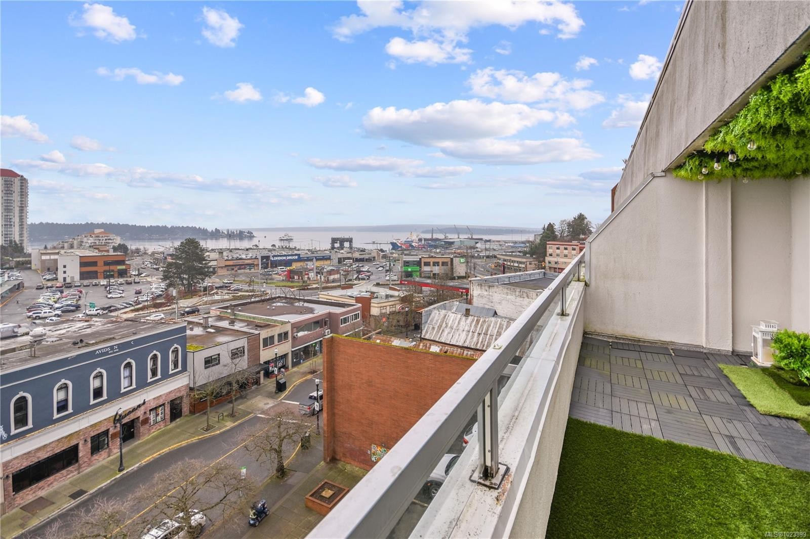 309-30 Cavan St, Nanaimo, BC - Outdoor With View