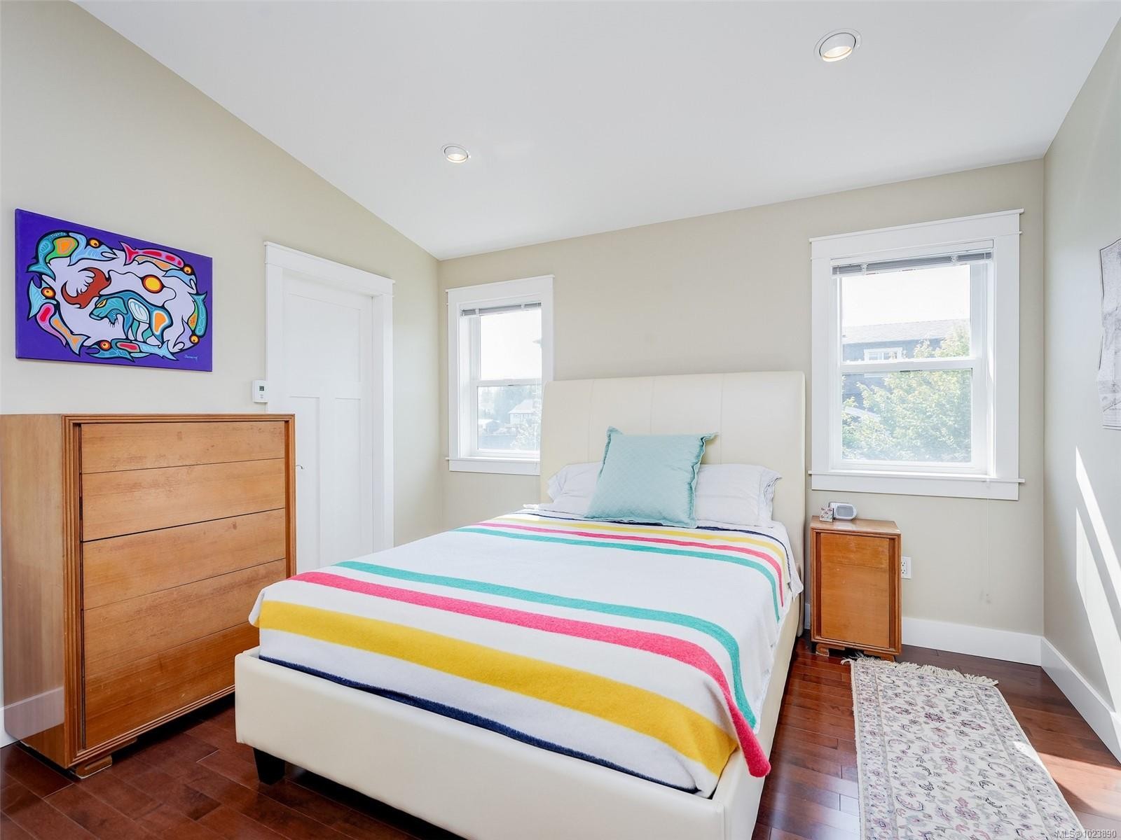 9173 Basswood Rd, North Saanich, BC