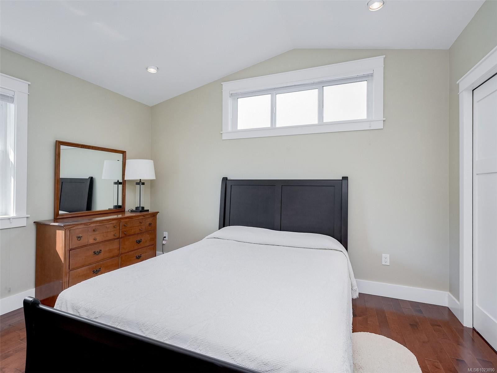 9173 Basswood Rd, North Saanich, BC