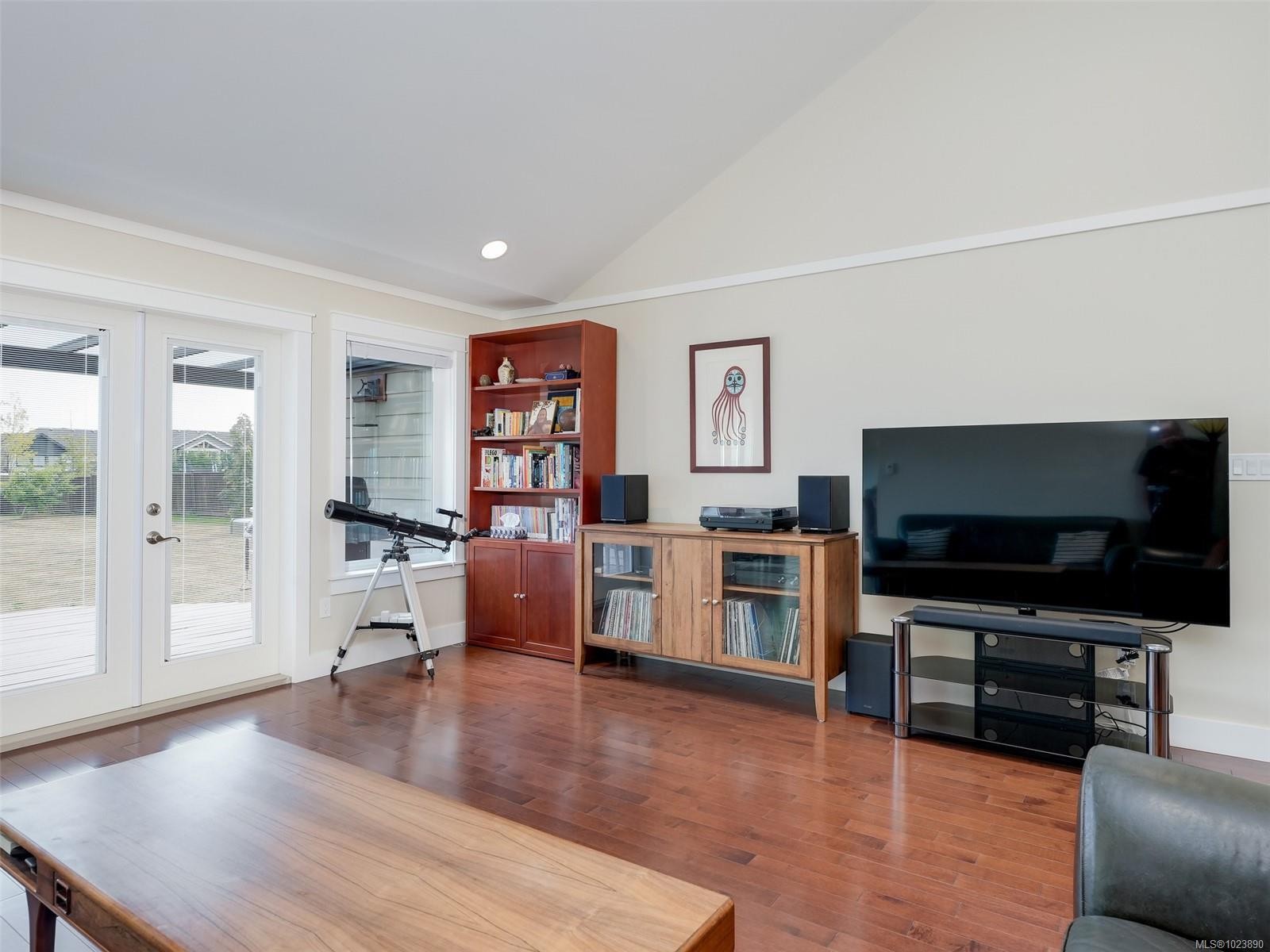 9173 Basswood Rd, North Saanich, BC