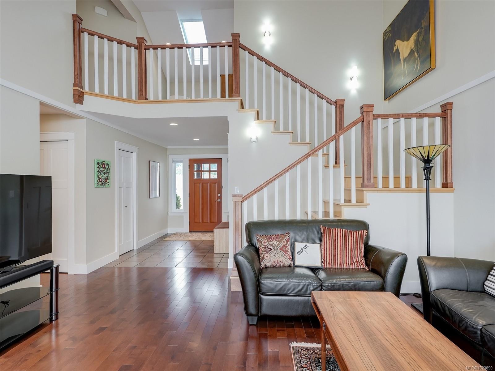 9173 Basswood Rd, North Saanich, BC