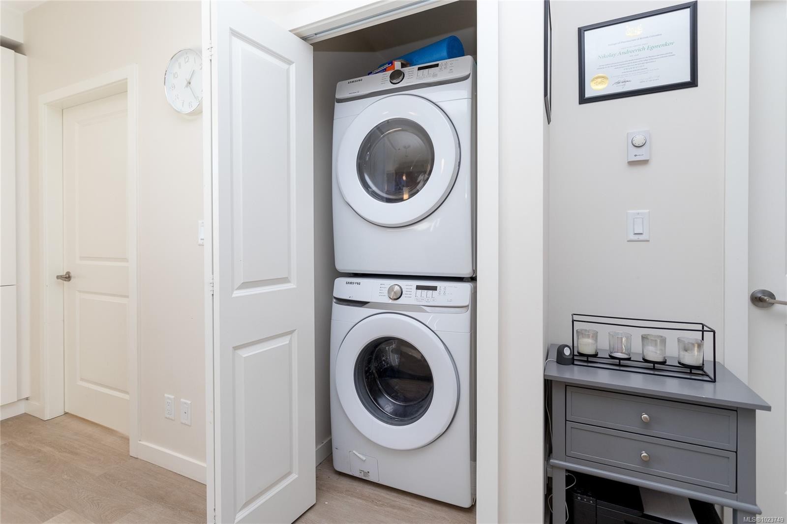 506-815 Orono Ave, Langford, BC - Indoor Photo Showing Laundry Room