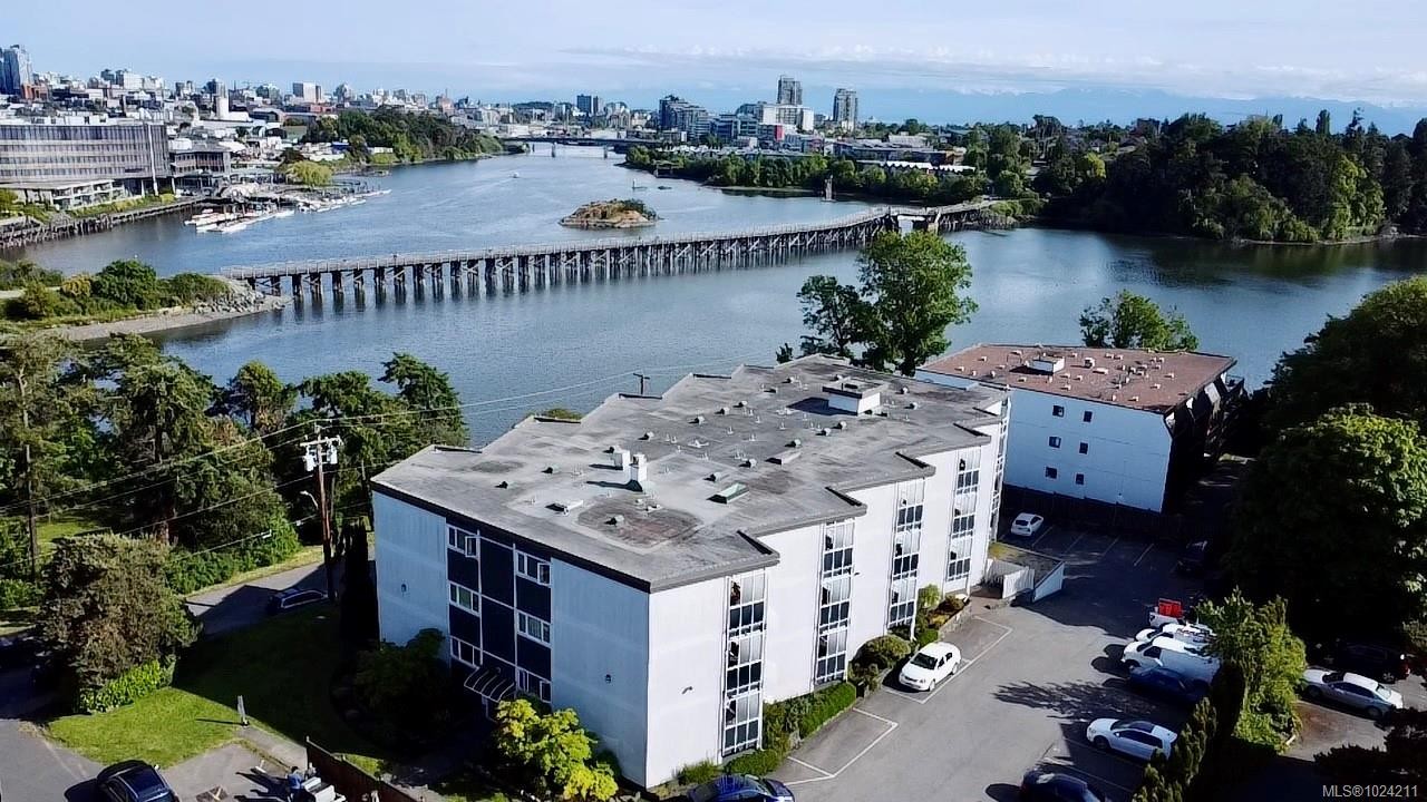 359-2930 Washington Ave, Victoria, BC - Outdoor With Body Of Water With View
