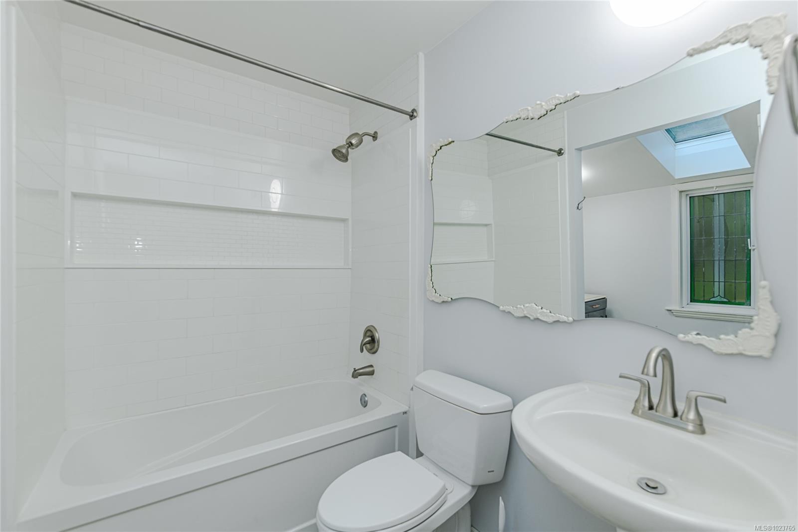 170 Thomas Rd, Salt Spring, BC