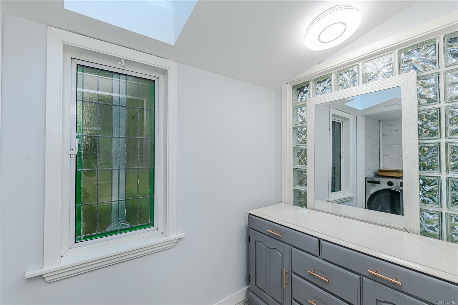 170 Thomas Rd, Salt Spring, BC