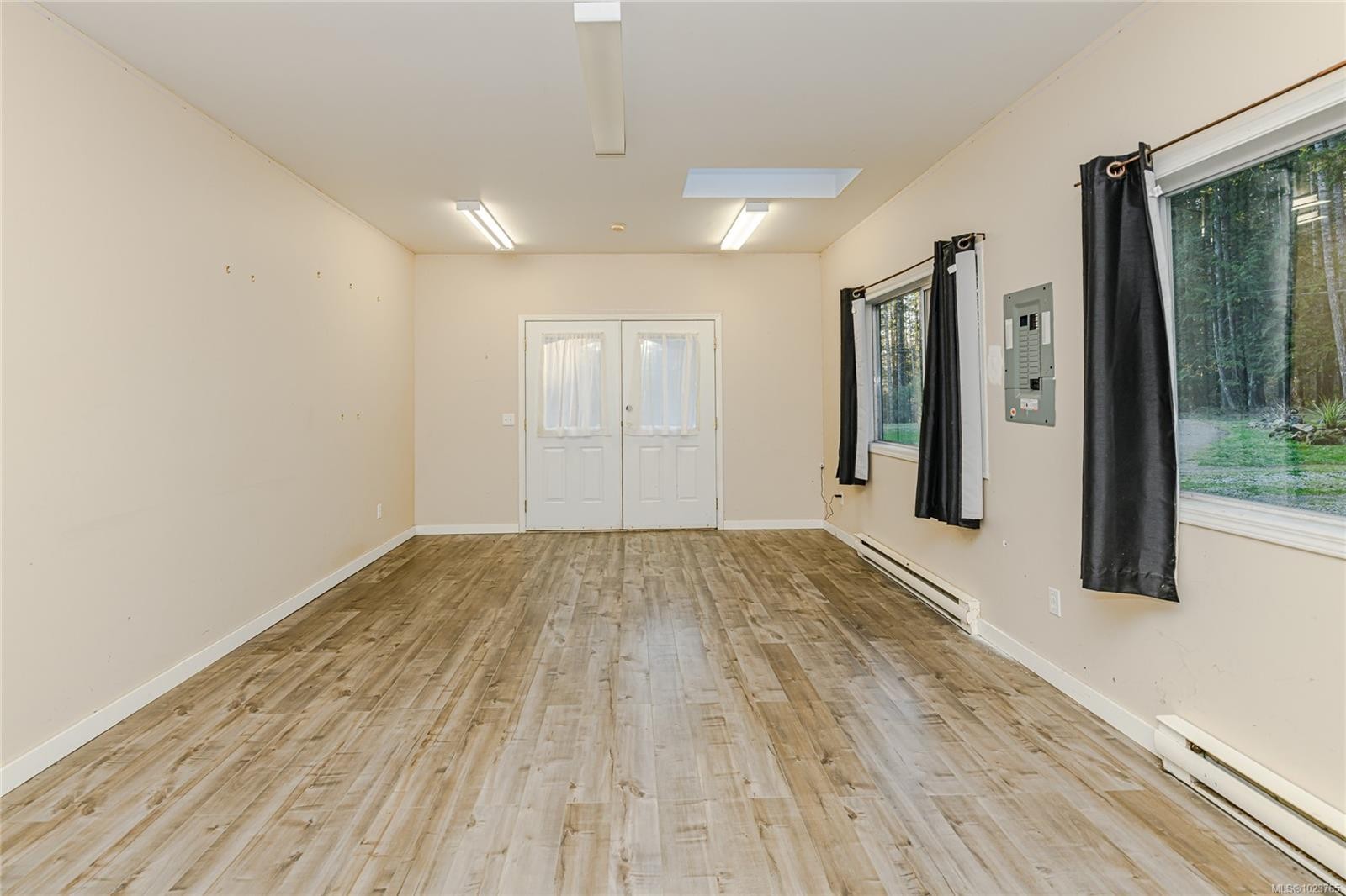 170 Thomas Rd, Salt Spring, BC