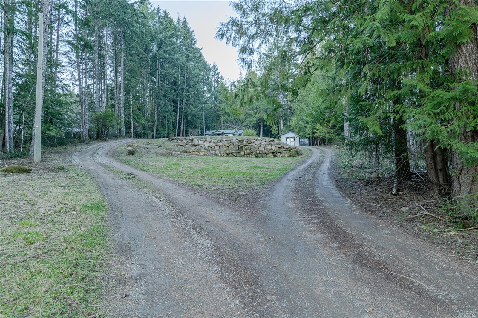 170 Thomas Rd, Salt Spring, BC