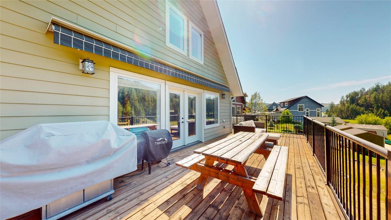 22-6324 Laurier Avenue, Wardner, BC - Outdoor With Deck Patio Veranda With Exterior