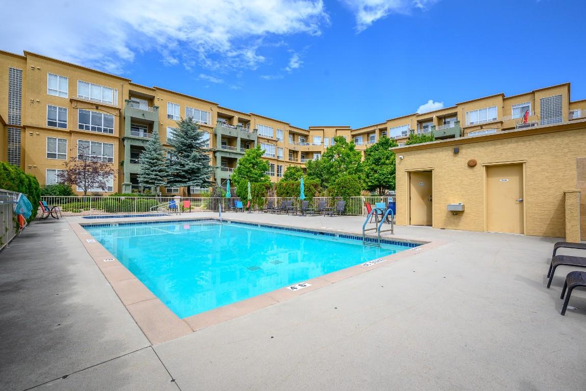 213-3550 Woodsdale Road, Lake Country, BC - Outdoor With In Ground Pool