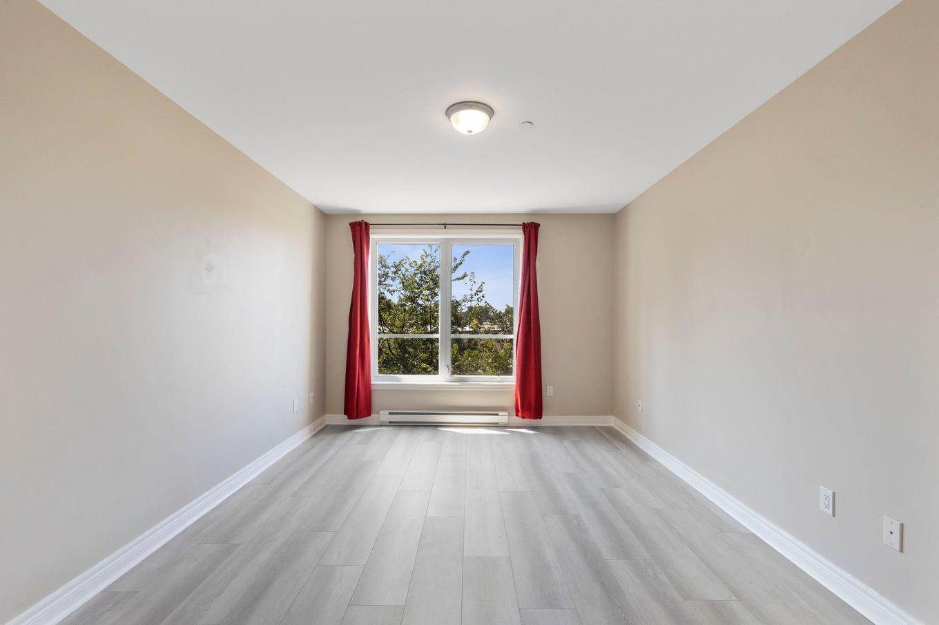 Chambre à coucher principale - 405-5220 Boul. Des Sources, Montréal (Pierrefonds-Roxboro), QC - Indoor Photo Showing Other Room