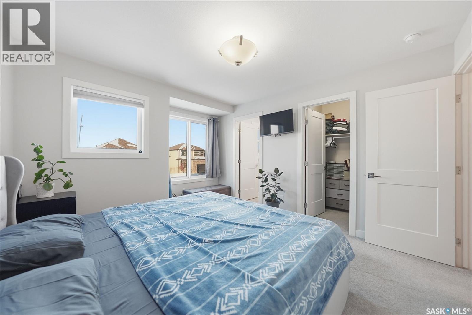 705 Evergreen Boulevard, Saskatoon, SK - Indoor Photo Showing Bedroom