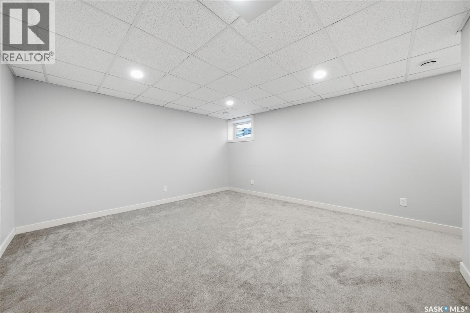 705 Evergreen Boulevard, Saskatoon, SK - Indoor