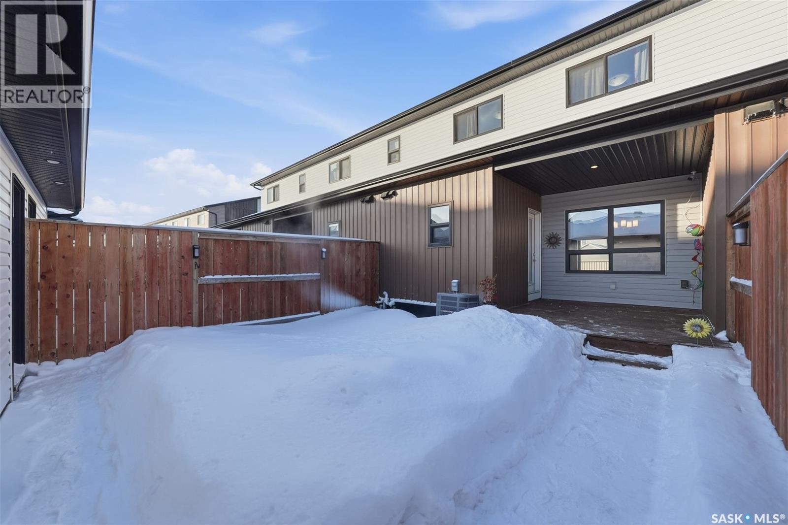 705 Evergreen Boulevard, Saskatoon, SK - Outdoor With Exterior