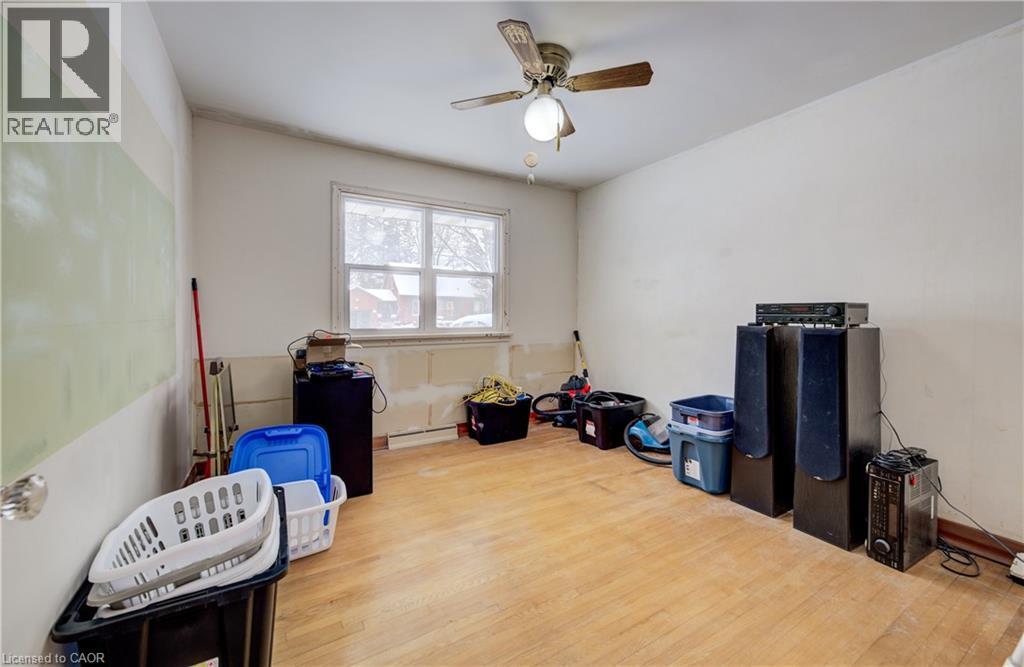 33 Elginfield Drive, Guelph, ON - Indoor Photo Showing Other Room