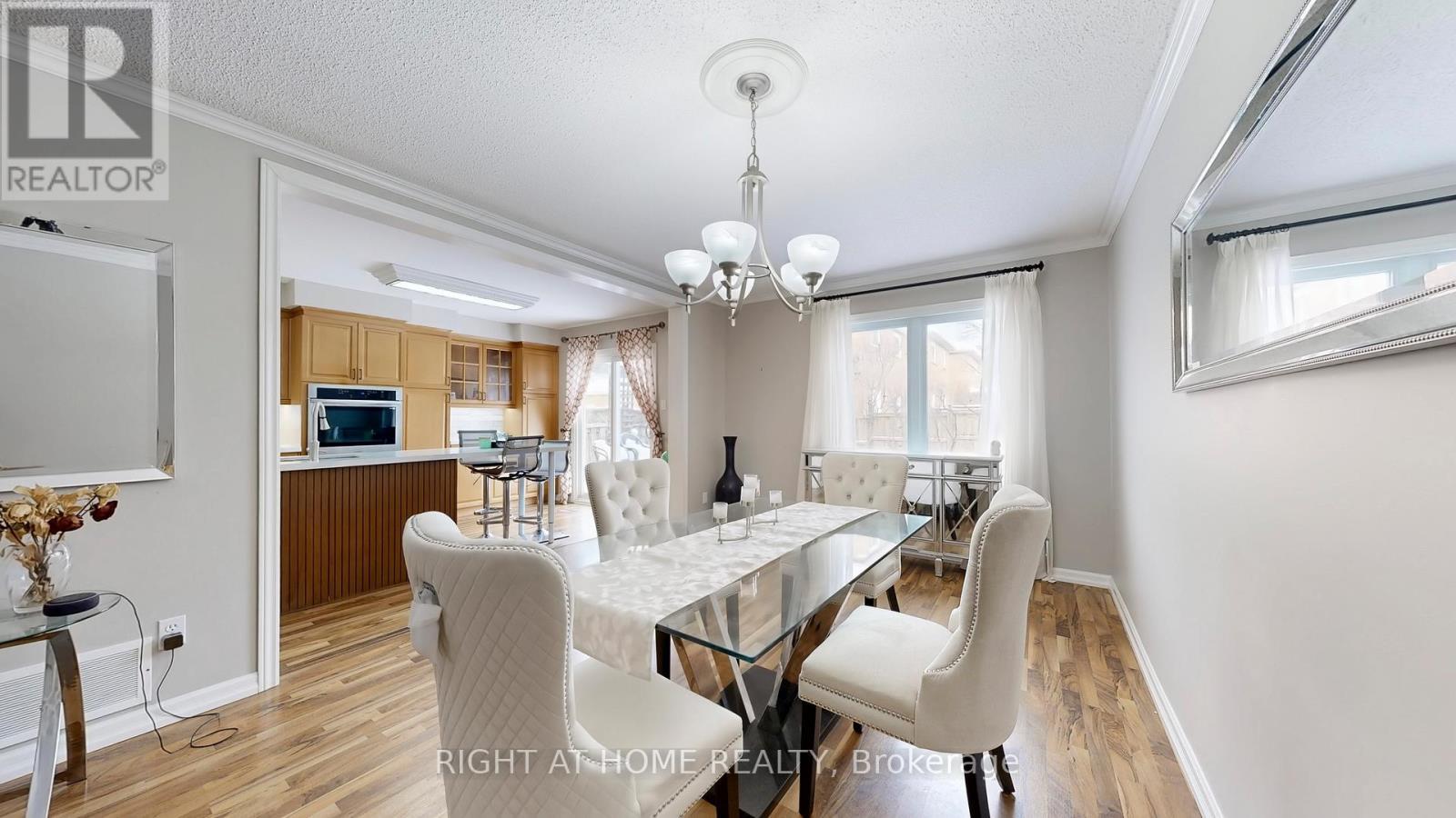 46 Furrow Drive, Whitby (Rolling Acres), ON - Indoor Photo Showing Dining Room