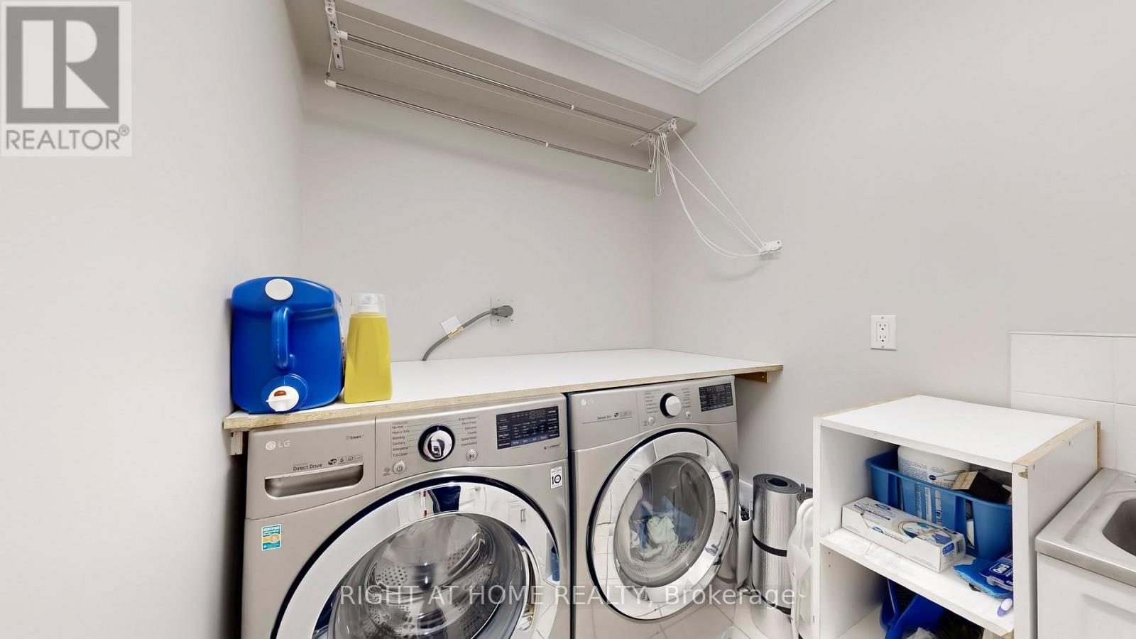 46 Furrow Drive, Whitby (Rolling Acres), ON - Indoor Photo Showing Laundry Room