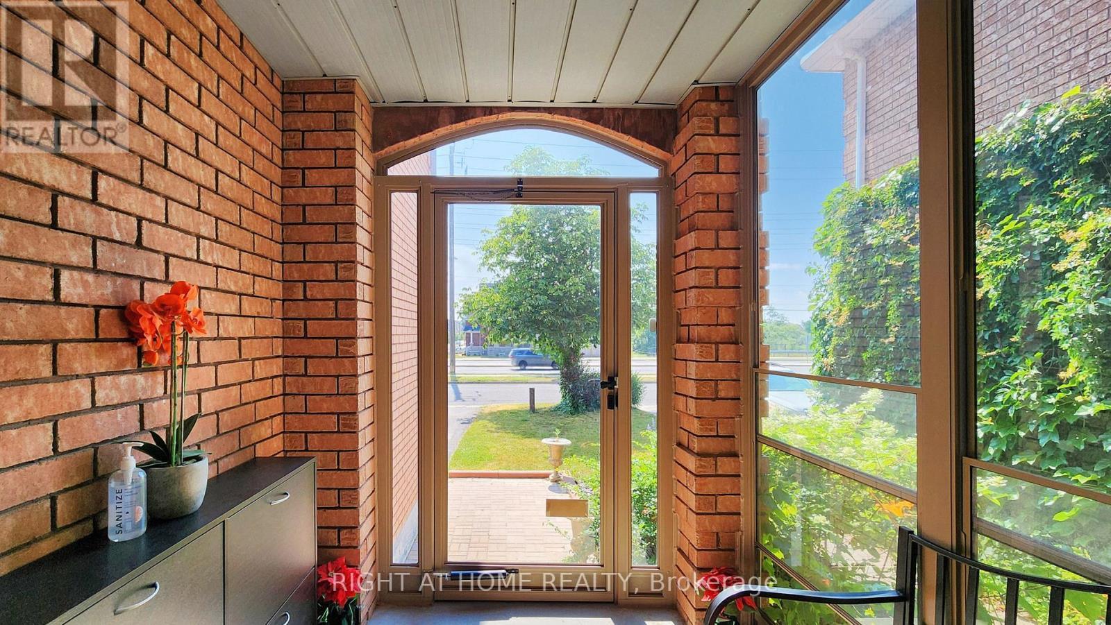 46 Furrow Drive, Whitby (Rolling Acres), ON - With Exterior