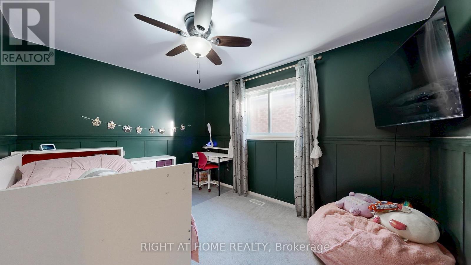46 Furrow Drive, Whitby (Rolling Acres), ON - Indoor Photo Showing Bedroom