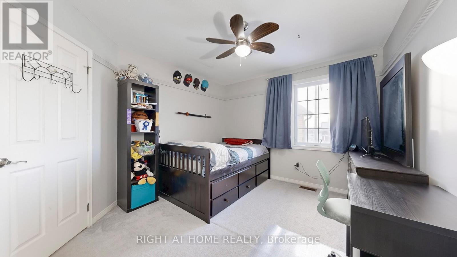 46 Furrow Drive, Whitby (Rolling Acres), ON - Indoor Photo Showing Bedroom