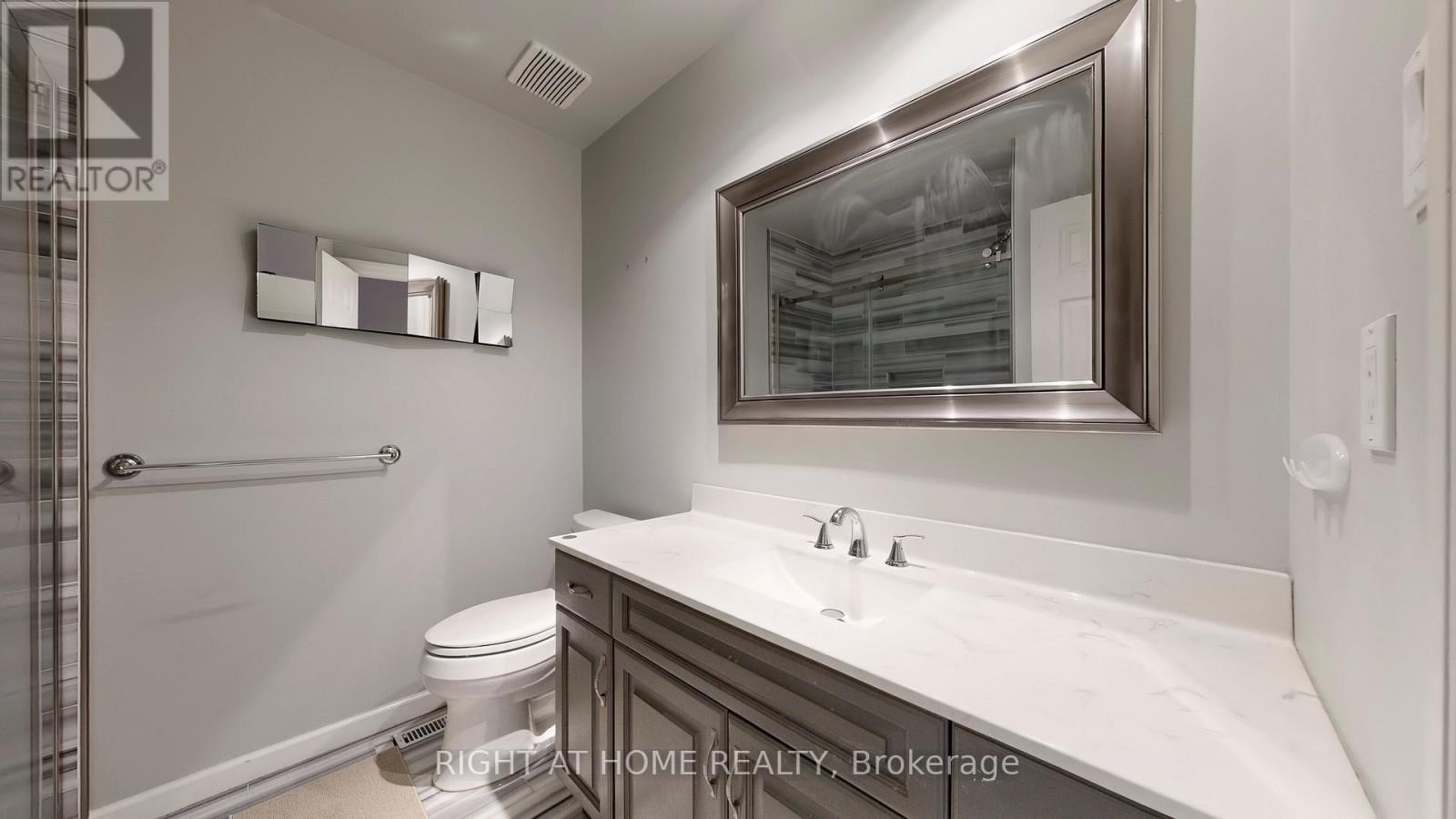 46 Furrow Drive, Whitby (Rolling Acres), ON - Indoor Photo Showing Bathroom