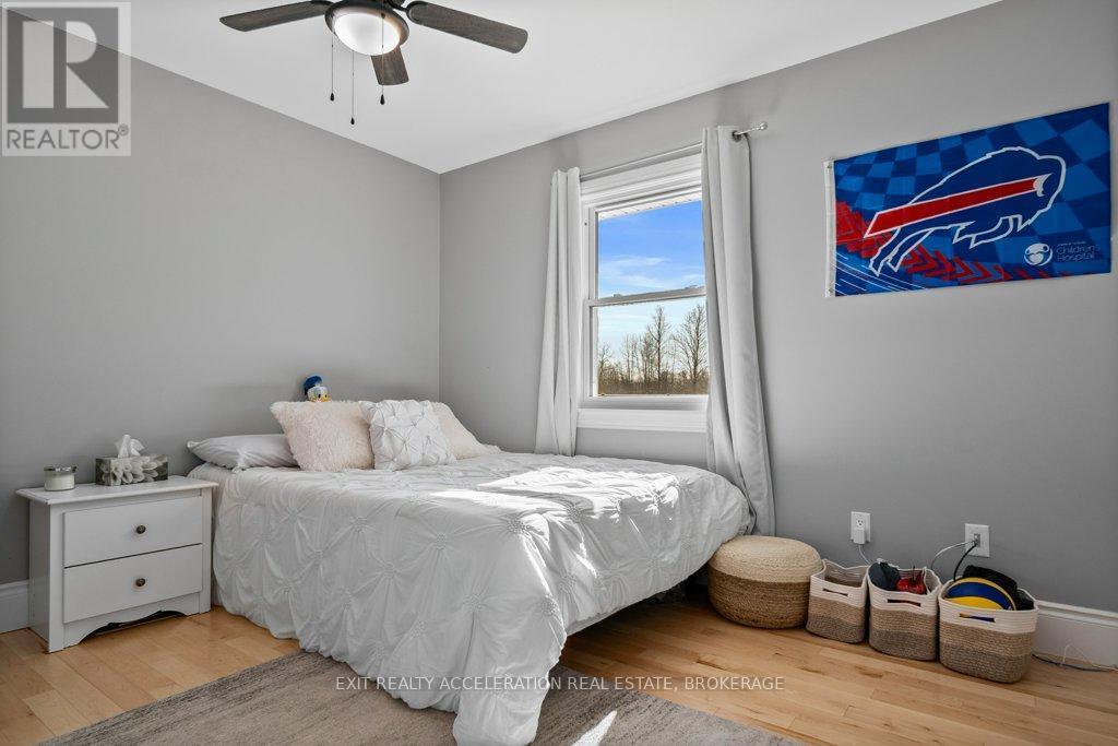 5123 County Road 4, Stone Mills (Stone Mills), ON - Indoor Photo Showing Bedroom
