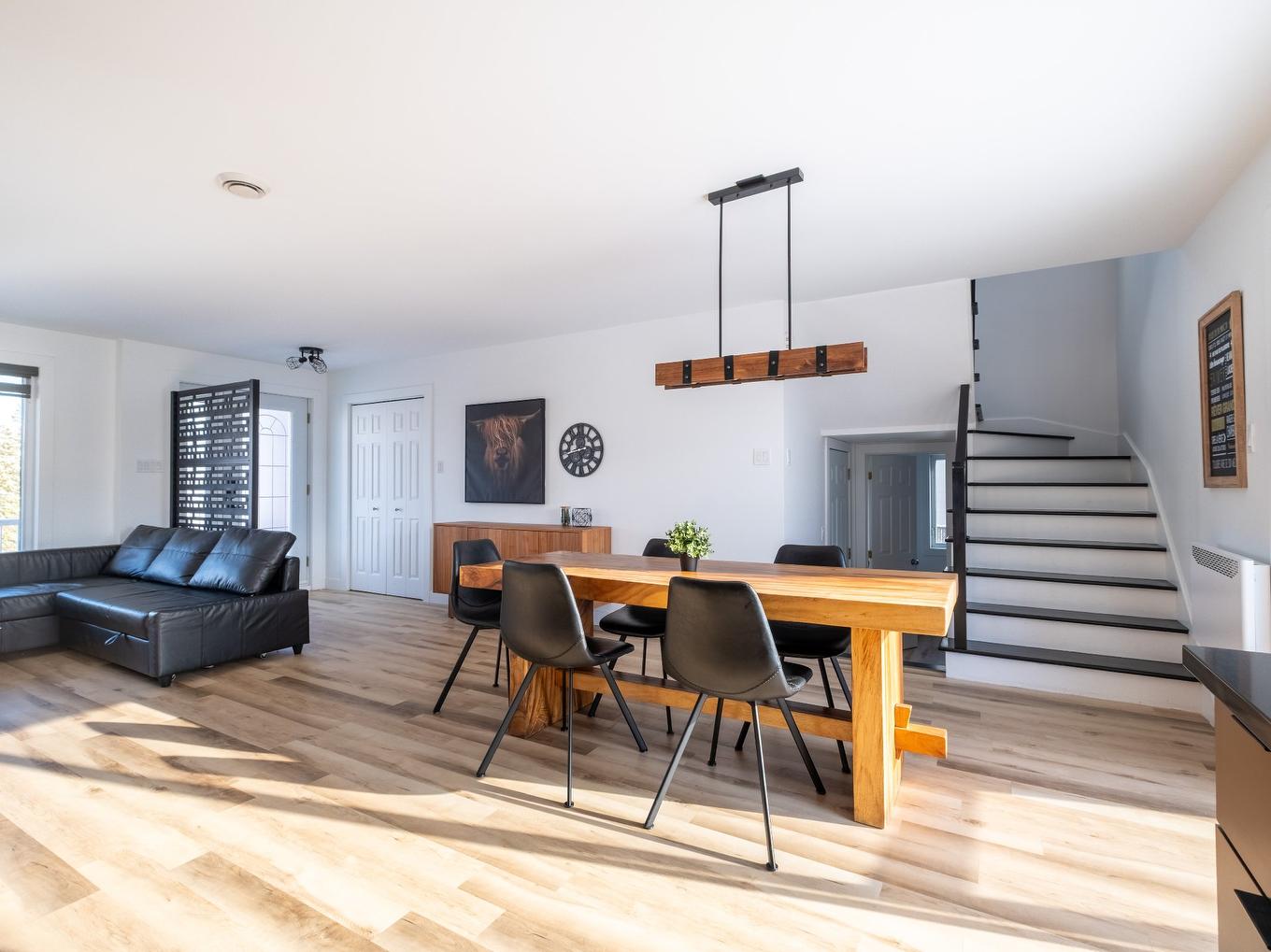 Overall view - 108 Rue Joseph-Théberge, Saint-Mathias-Sur-Richelieu, QC - Indoor Photo Showing Other Room