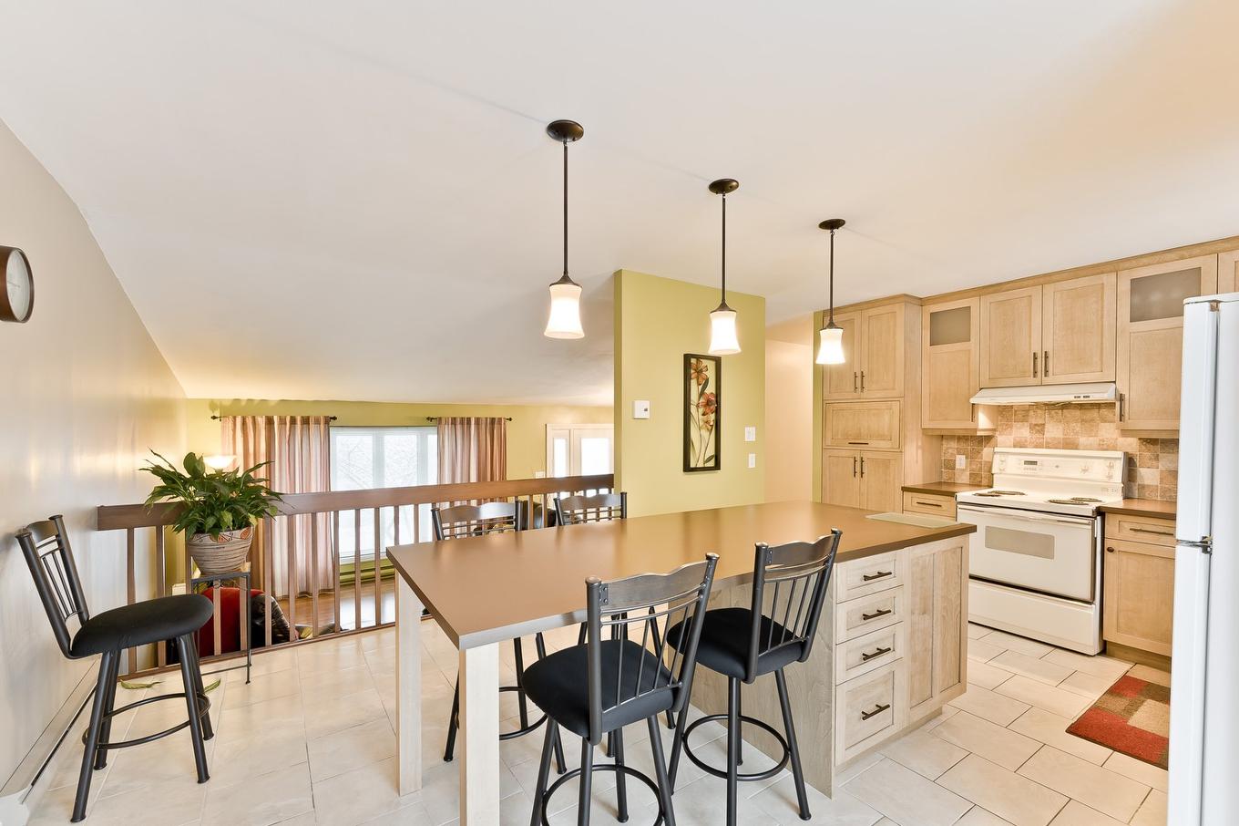 Kitchen - 992 Rue Du Sieur-D'Iberville, Sherbrooke (Les Nations), QC - Indoor