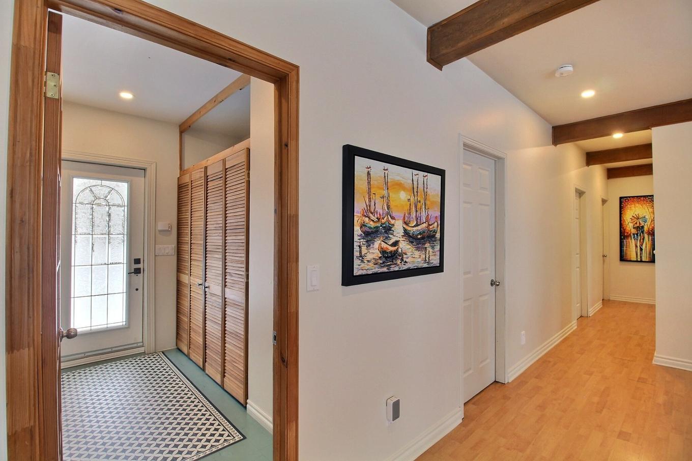 Hall d'entrée/Vestibule - 157 Sent. Des Fougères, Val-D'Or, QC - Indoor Photo Showing Other Room