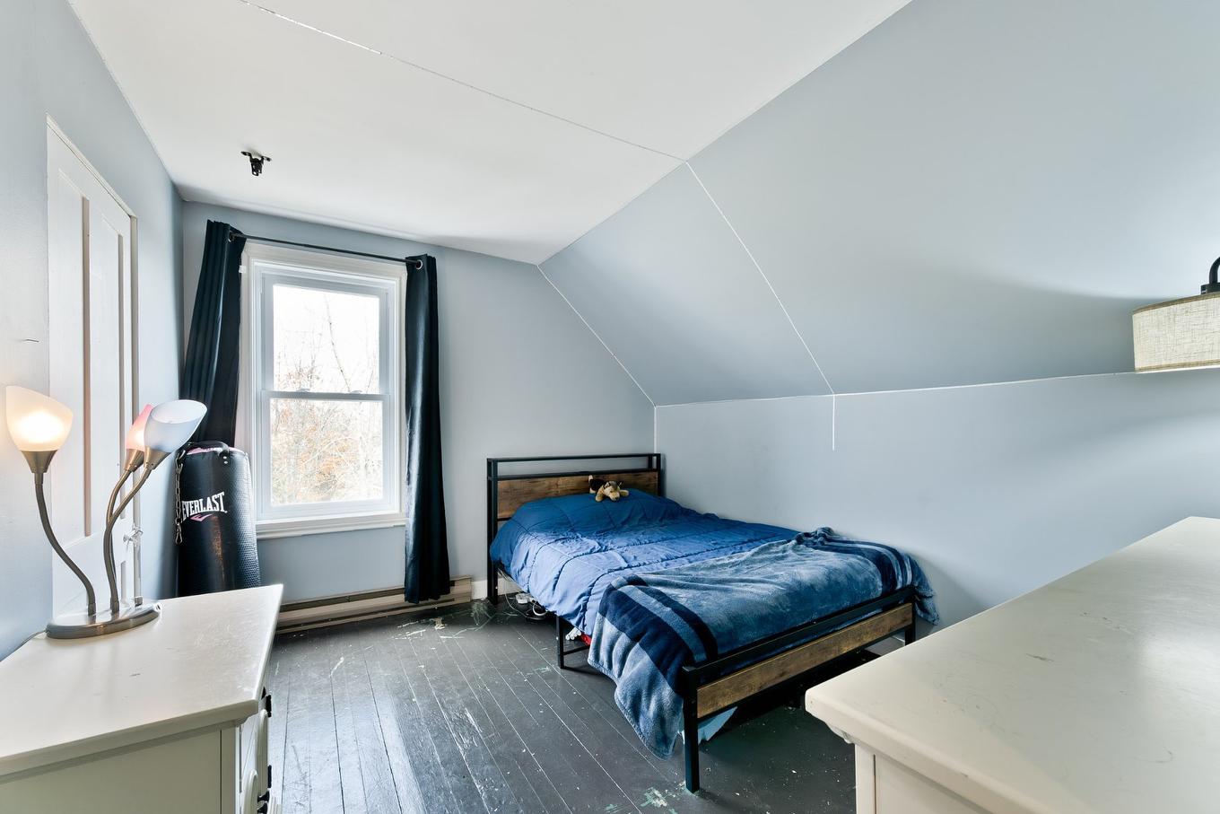 Chambre à coucher - 1455 Ch. Favreau, Sainte-Edwidge-De-Clifton, QC - Indoor Photo Showing Bedroom