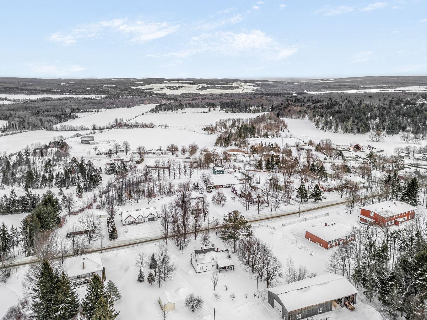 Extérieur - 1455 Ch. Favreau, Sainte-Edwidge-De-Clifton, QC - Outdoor With View