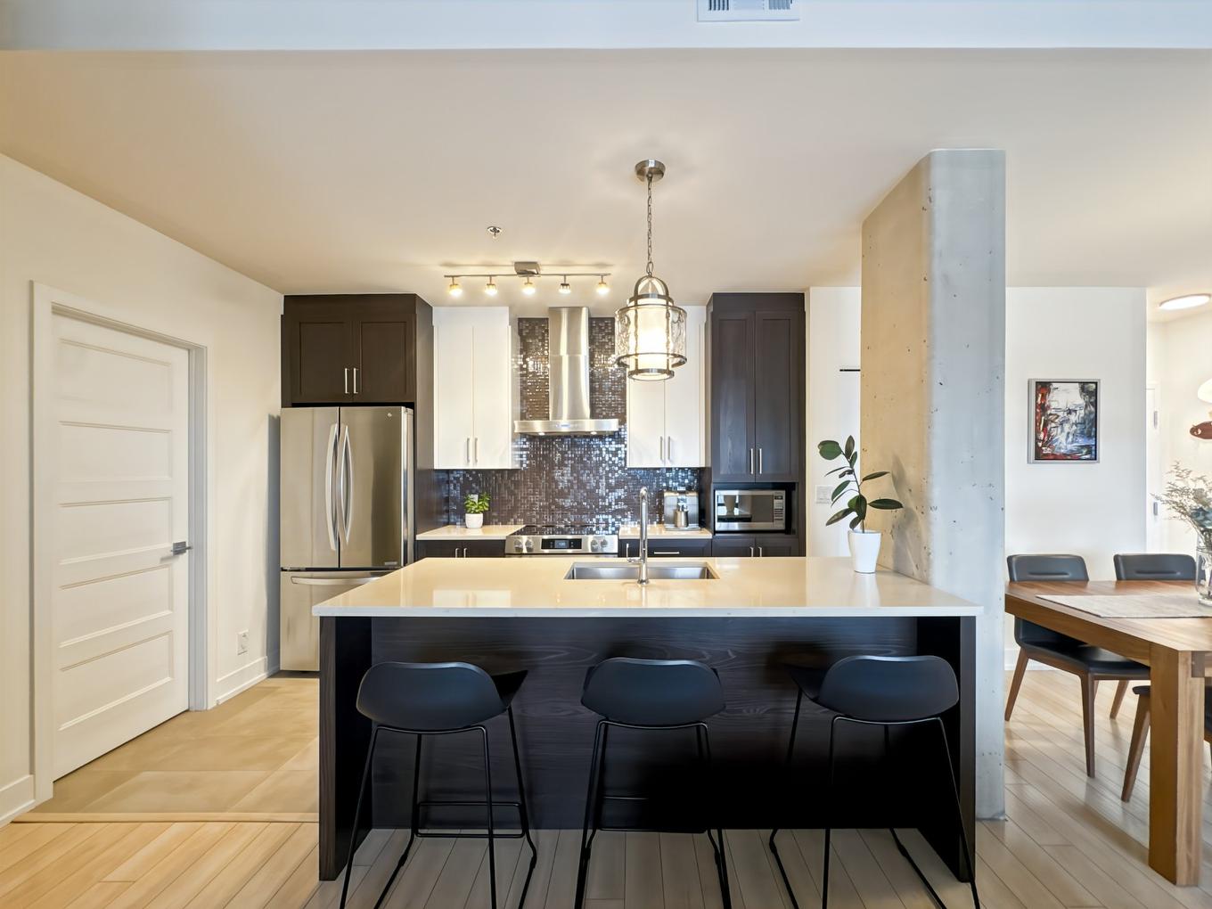 Kitchen - 508-9200 Rue Hochelaga, Montréal (Mercier/Hochelaga-Maisonneuve), QC - Indoor Photo Showing Kitchen With Double Sink With Upgraded Kitchen
