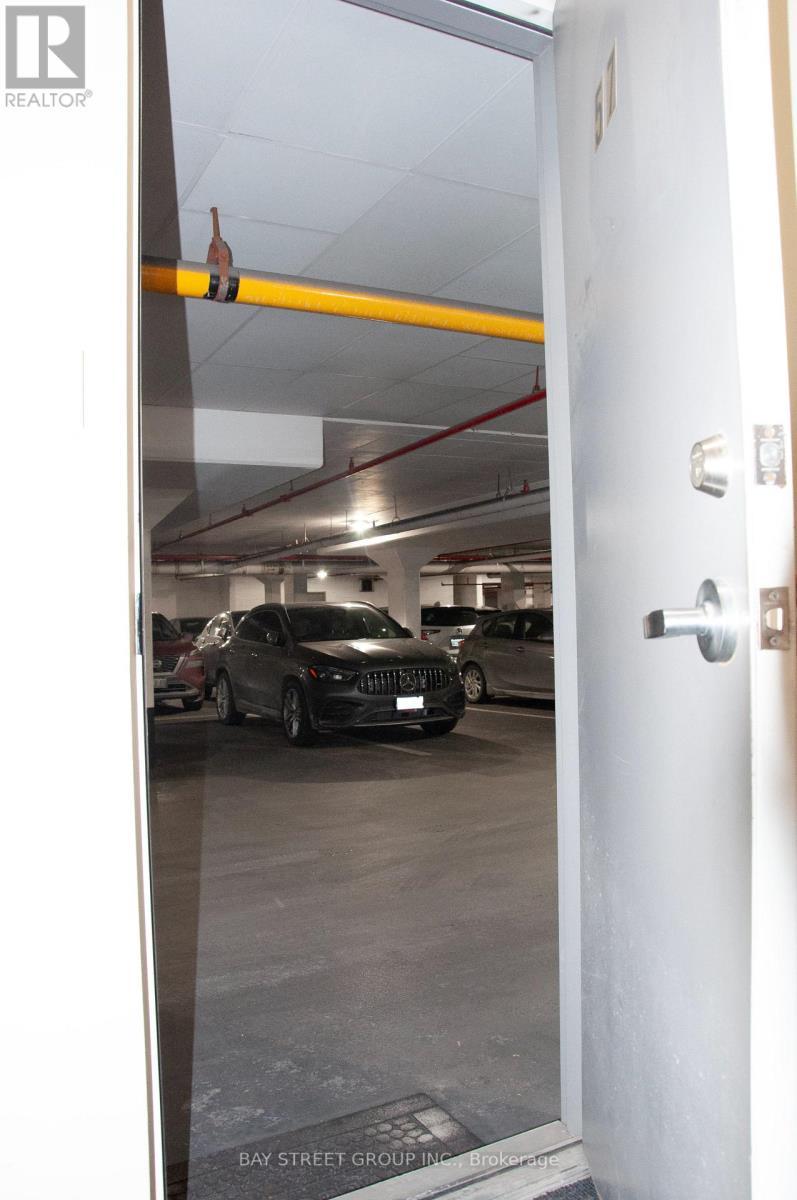 57 Galleria Parkway, Markham, ON - Indoor