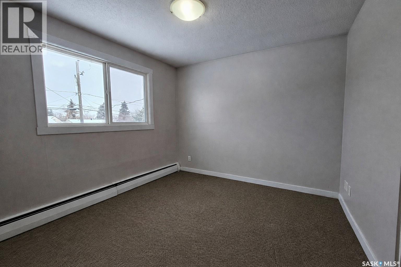 1411 111Th Street, North Battleford, SK - Indoor Photo Showing Other Room