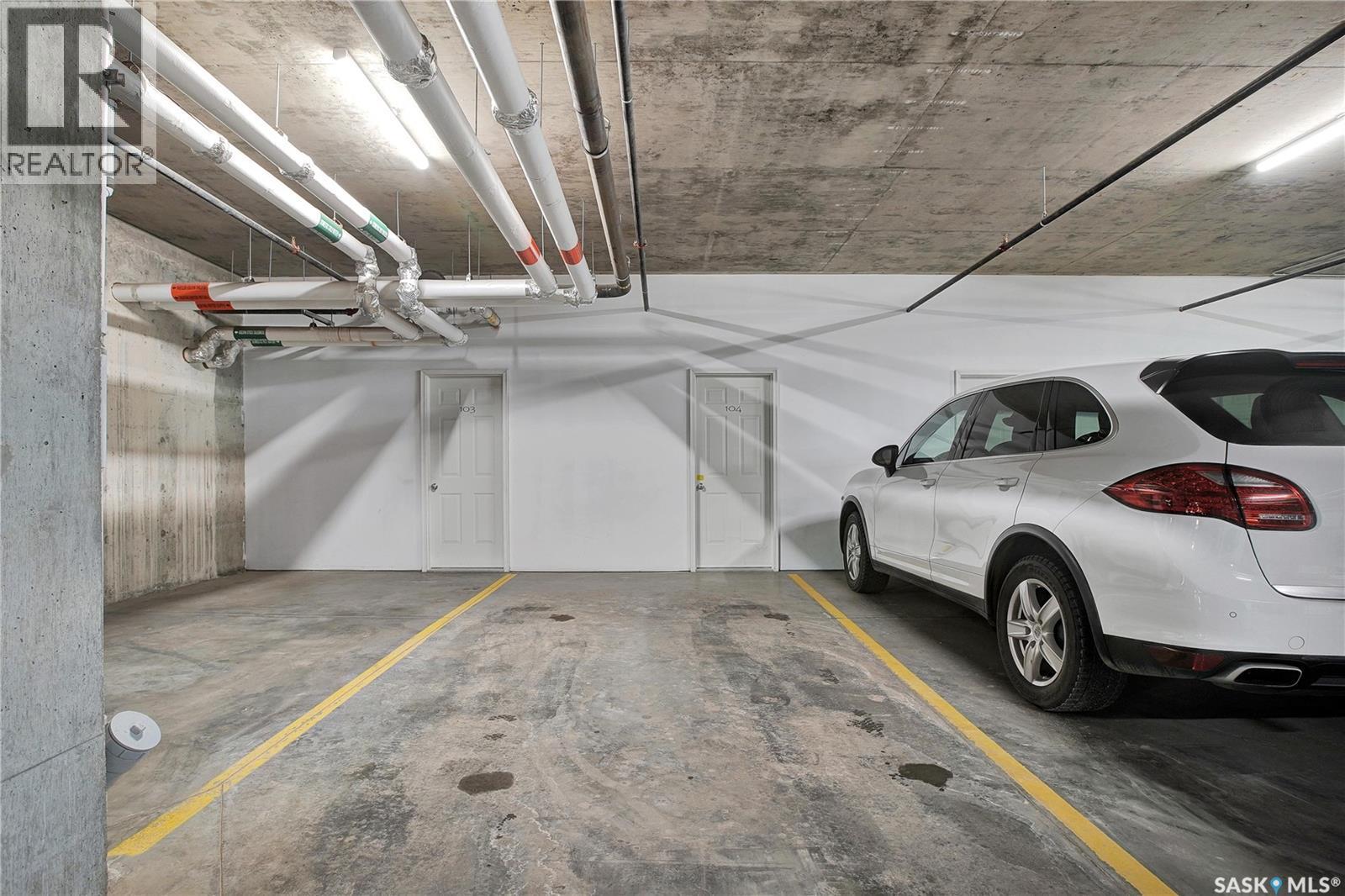 104 408 Cartwright Street, Saskatoon, SK - Indoor Photo Showing Garage