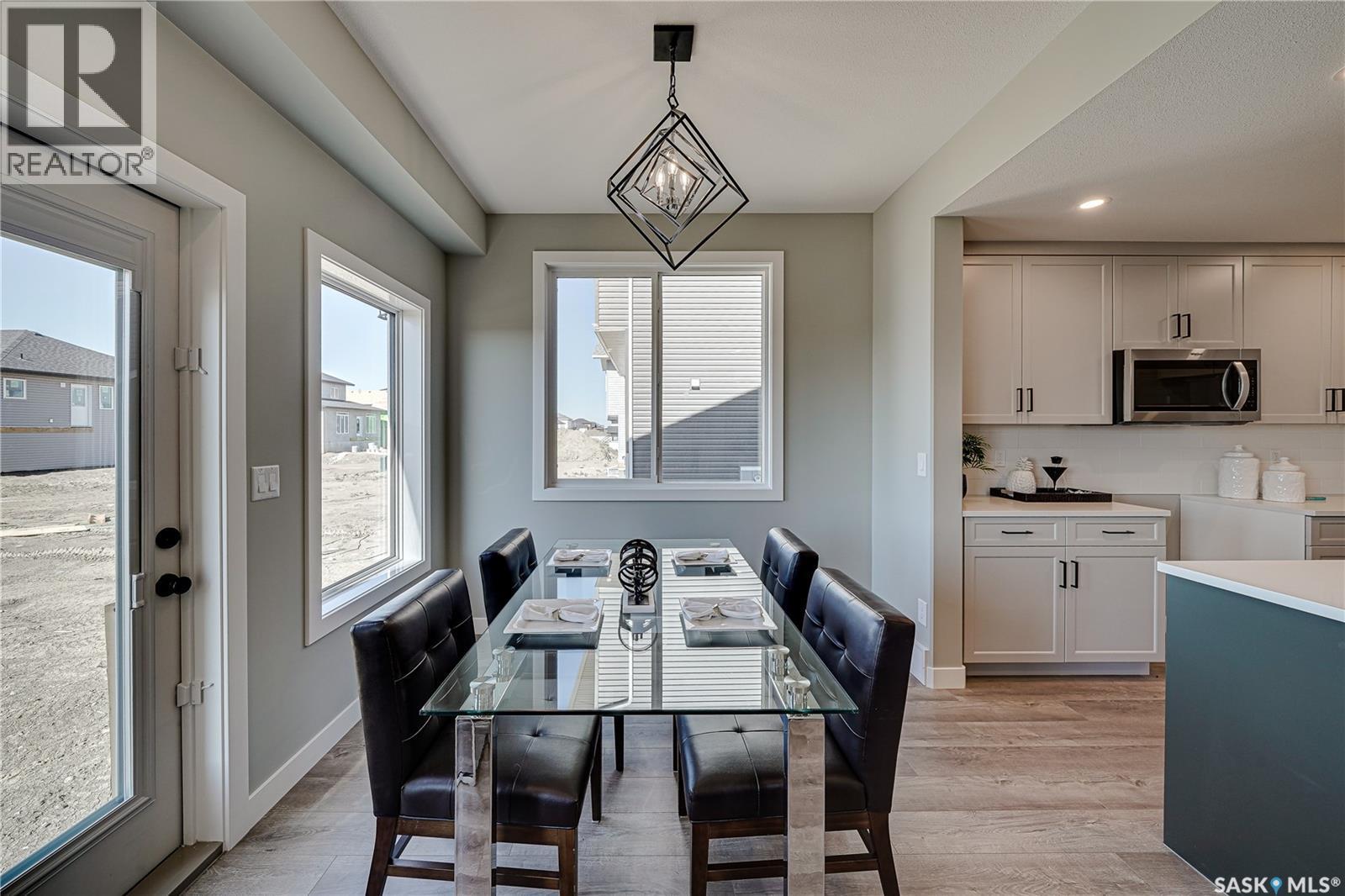 578 Traeger Manor, Saskatoon, SK - Indoor