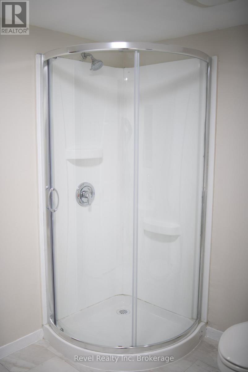 1728 Mckeown Avenue, North Bay (Widdifield), ON - Indoor Photo Showing Bathroom