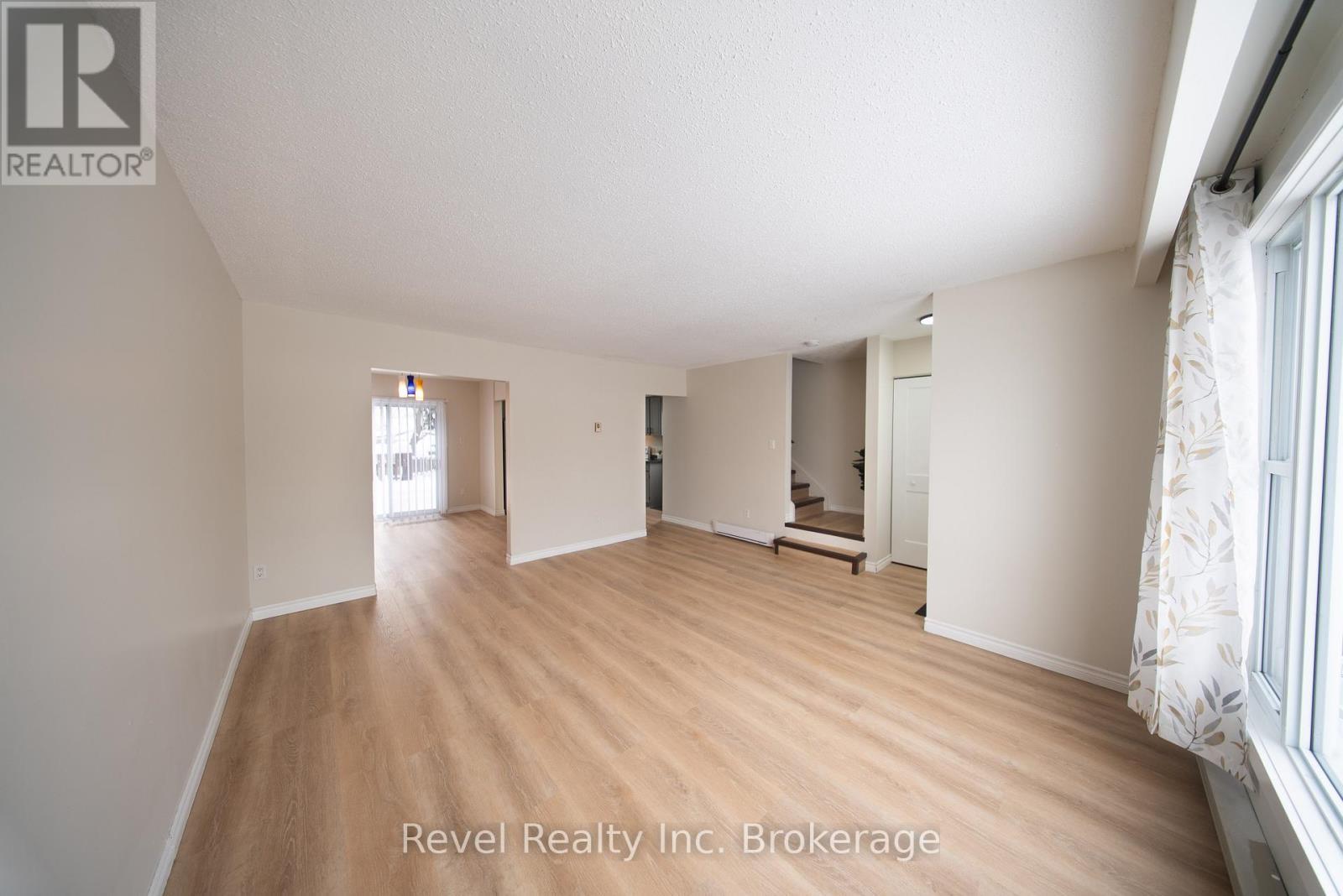 1728 Mckeown Avenue, North Bay (Widdifield), ON - Indoor Photo Showing Other Room