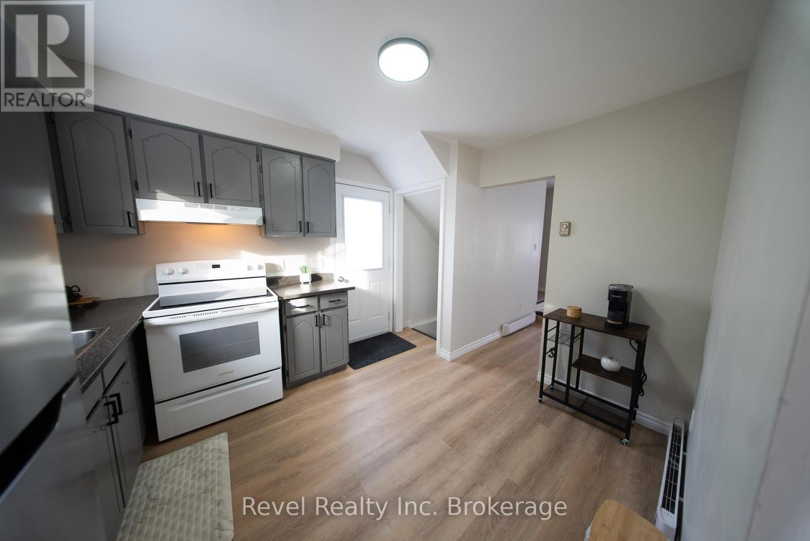 X - 1728 Mckeown Avenue, North Bay (Widdifield), ON - Indoor Photo Showing Kitchen