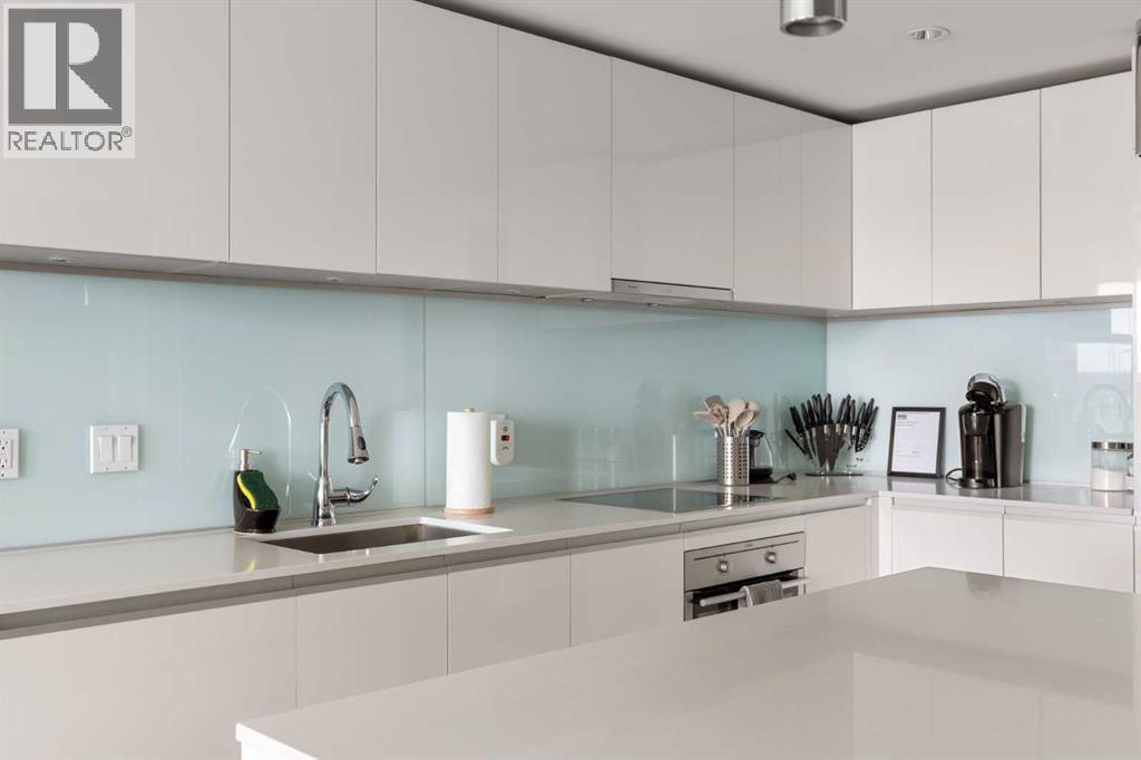 808, 1188 3 Street Se, Calgary, AB - Indoor Photo Showing Kitchen