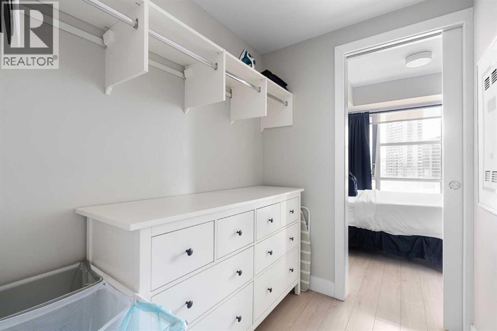 808, 1188 3 Street Se, Calgary, AB - Indoor With Storage