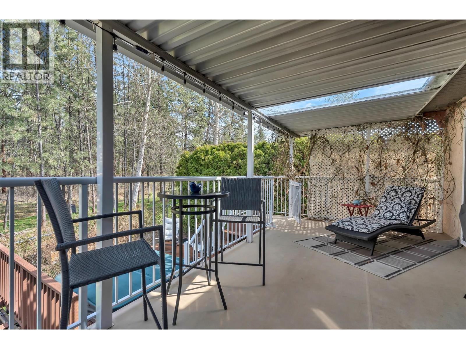 3008 Quail Crescent, Kelowna, BC - Outdoor With Deck Patio Veranda With Exterior